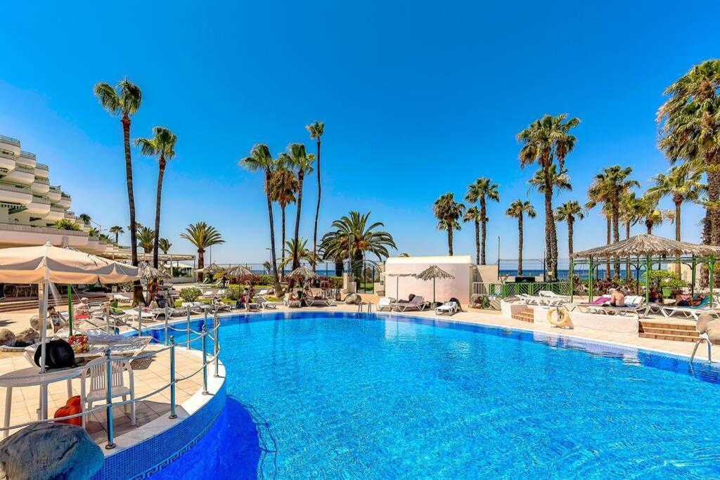 Apartment In Complex Altamira With Direct Ocean View Costa Adeje  Esterno foto